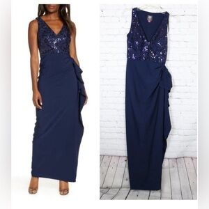 PT13. Vince Camuto Sequin Bodice Laguna Crepe
Gown